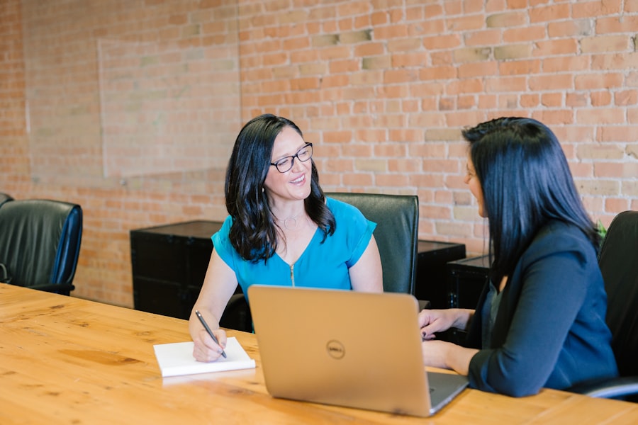 Client and professional discussing terms
